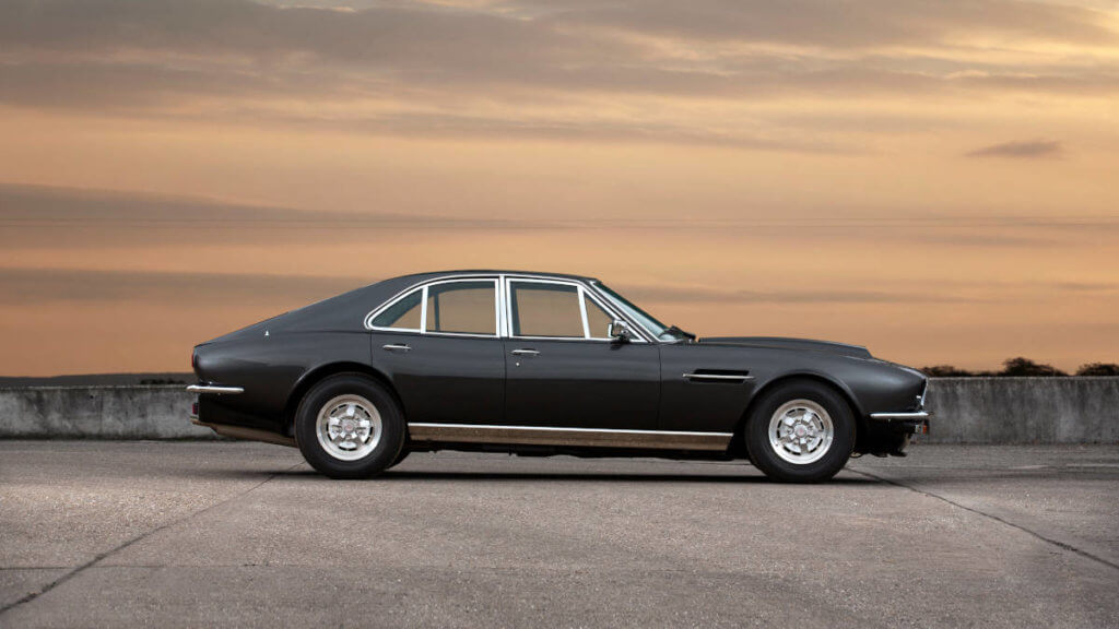 Aston Martin Lagonda Series 1 - Secret Classics